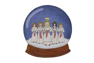 Lucia Globe W.jpg